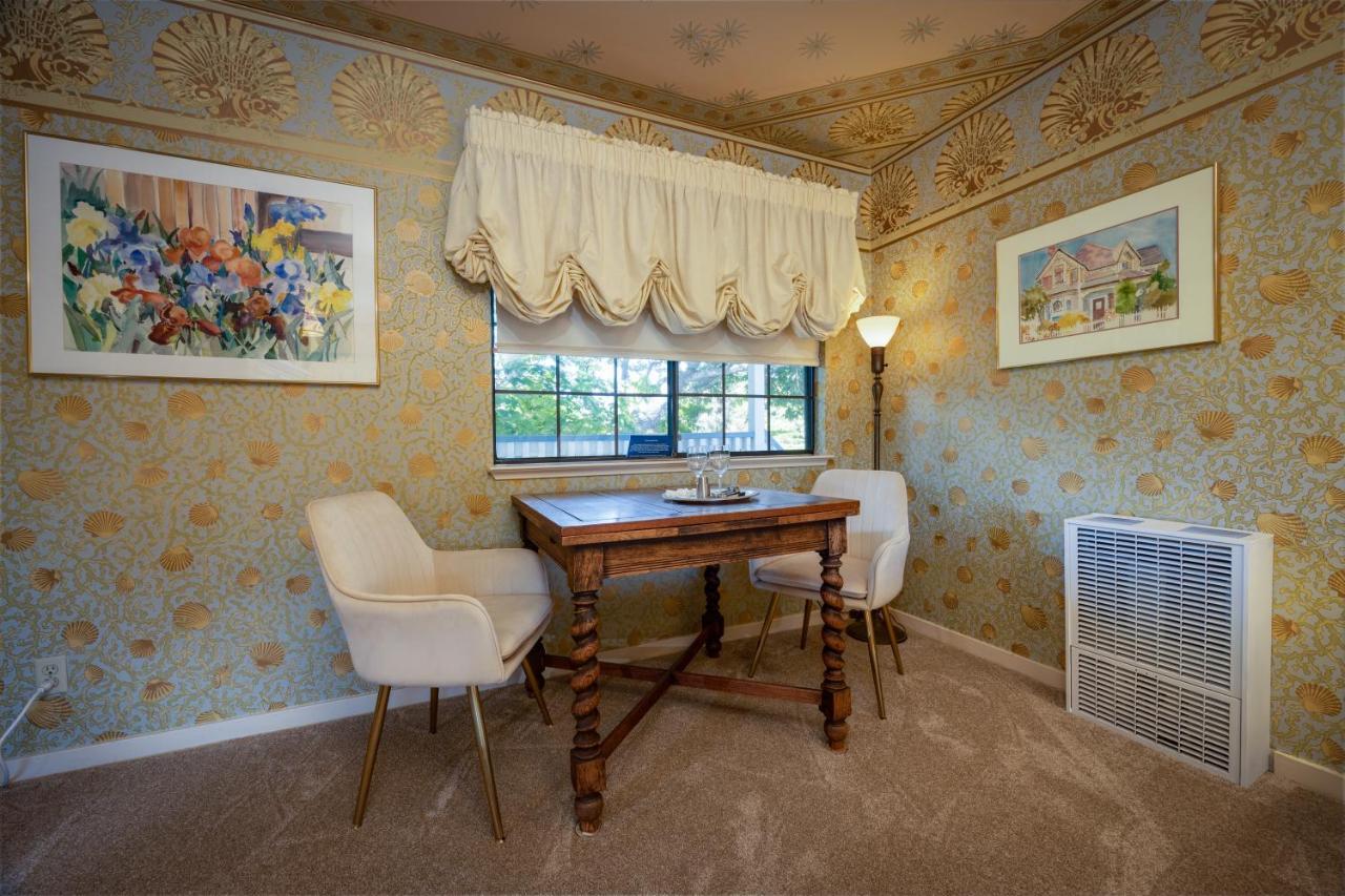 Bed & Breakfast Mill Rose 4*