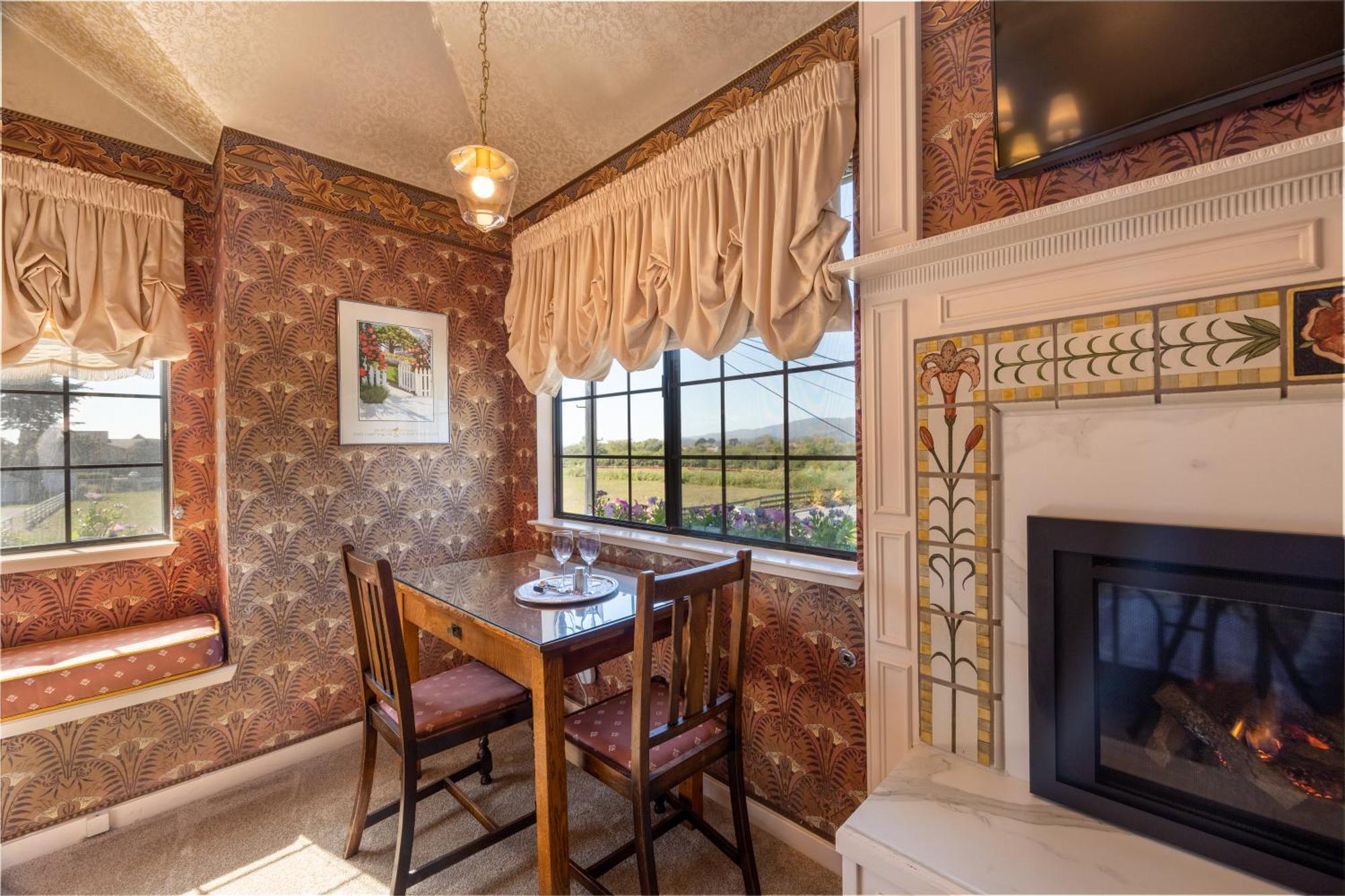 Mill Rose 4* Half Moon Bay